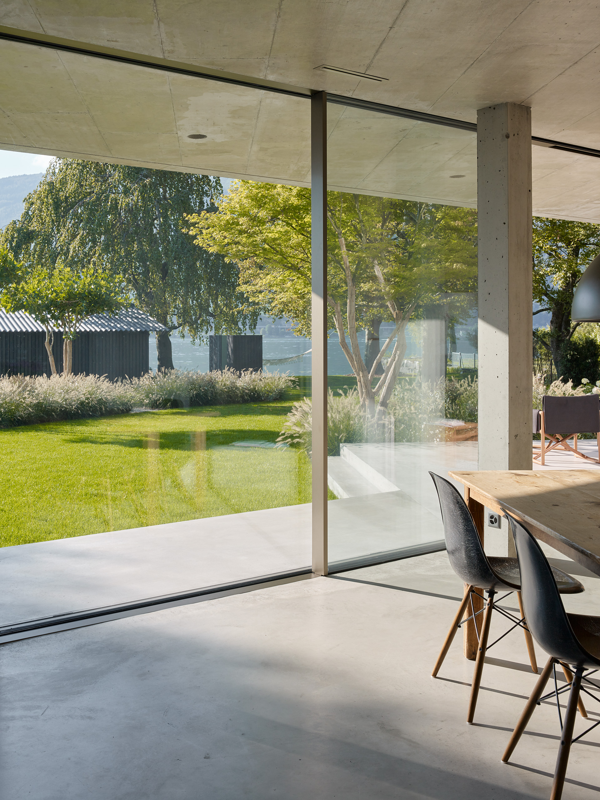 Bartbuchhofer, Haus am See